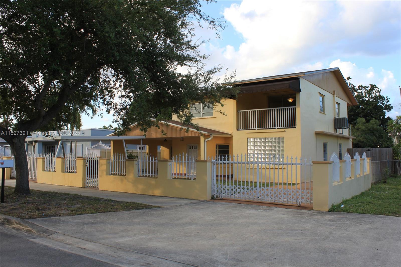 971 E 18th St, Hialeah, Florida image 1