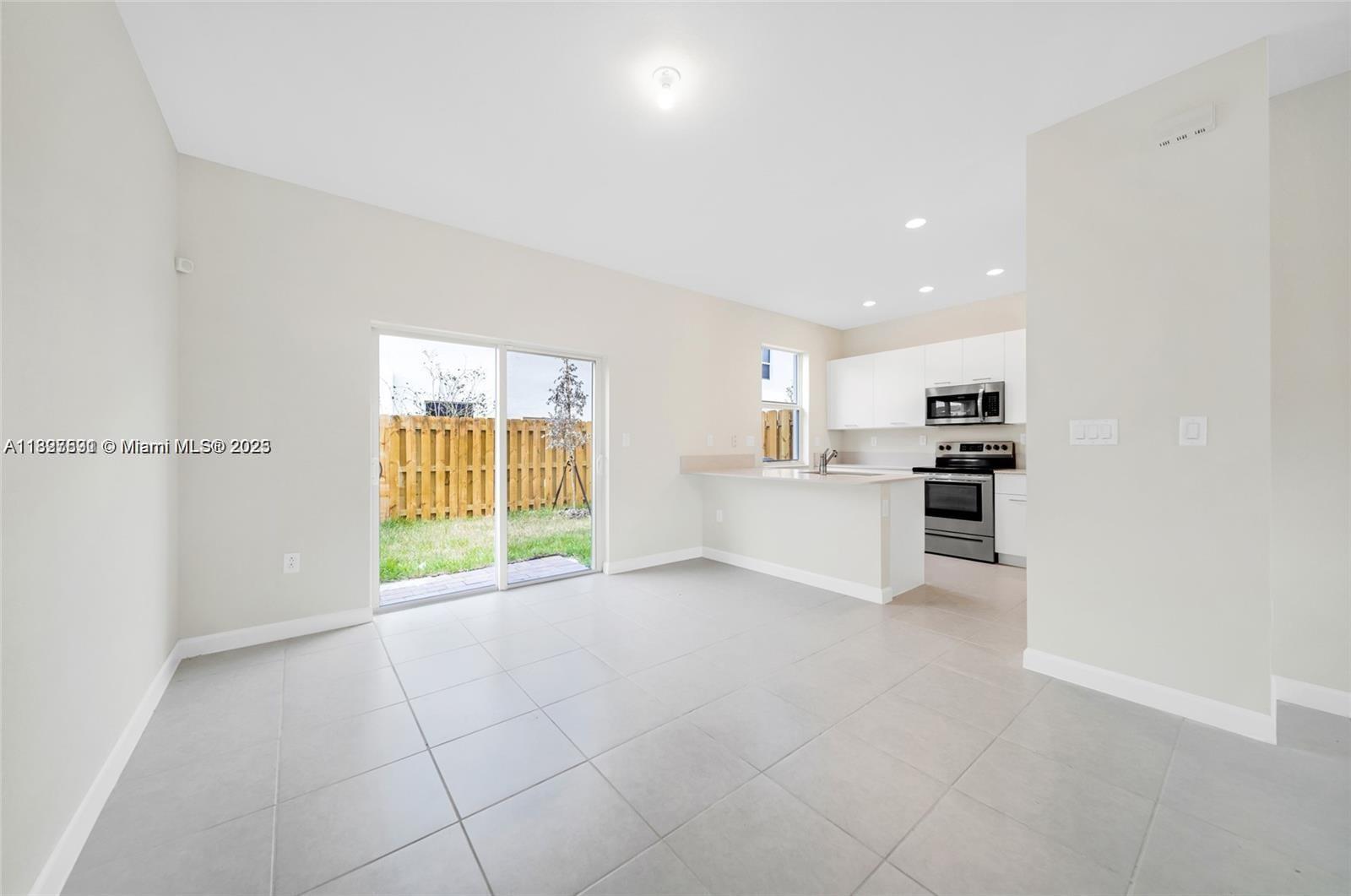 Property photo # 8
