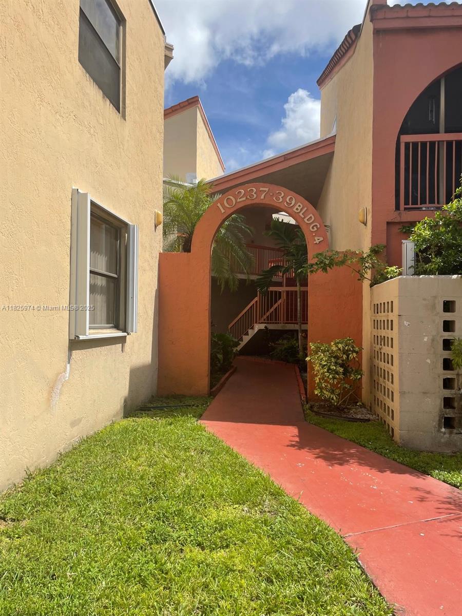 Property photo # 9