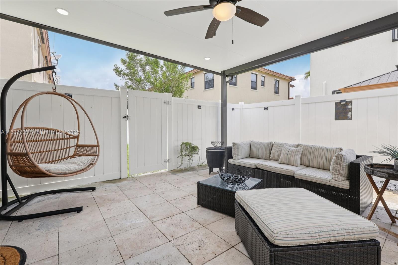 9349 W 33rd Way, Hialeah, Florida image 32