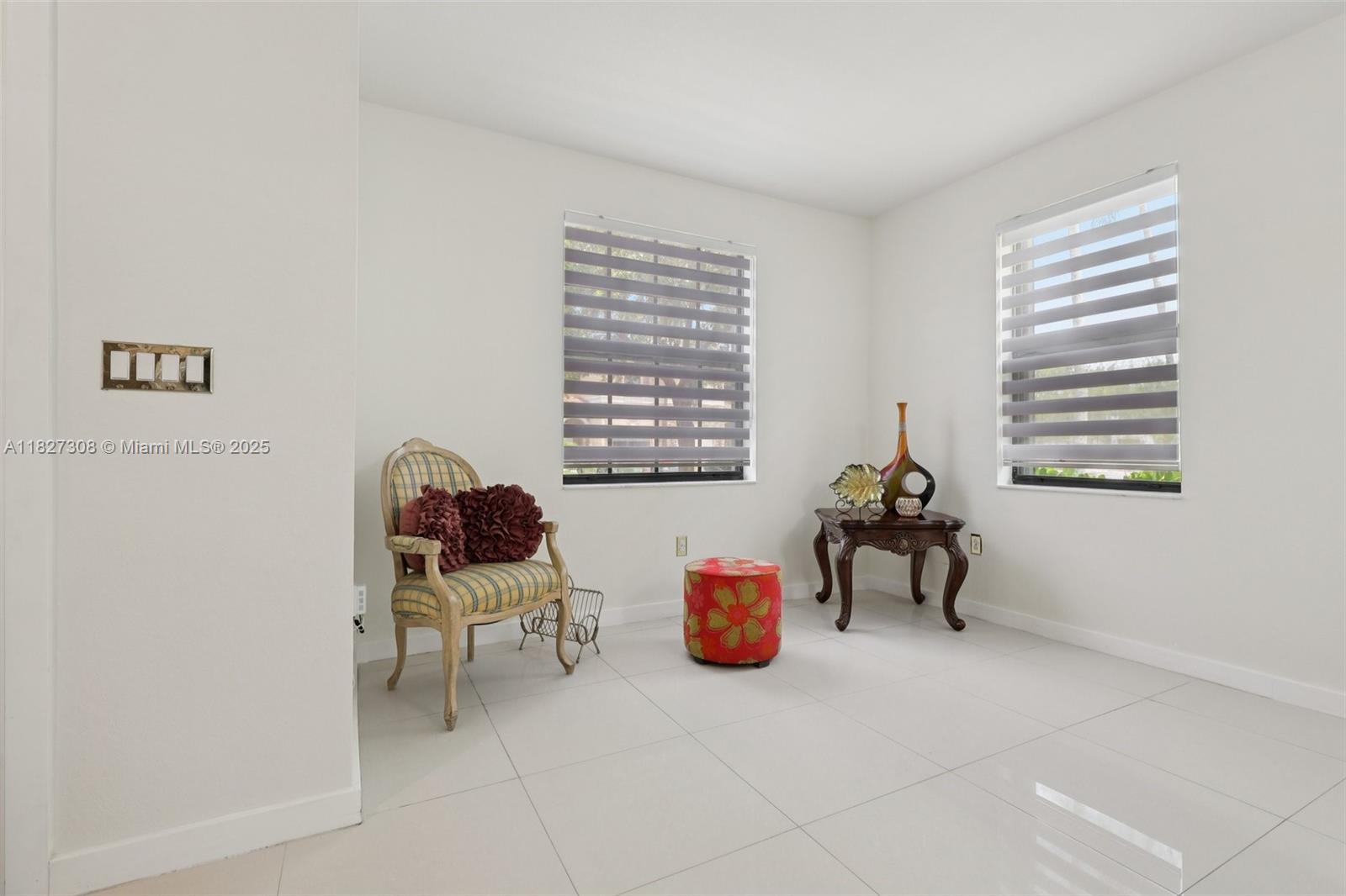9349 W 33rd Way, Hialeah, Florida image 6