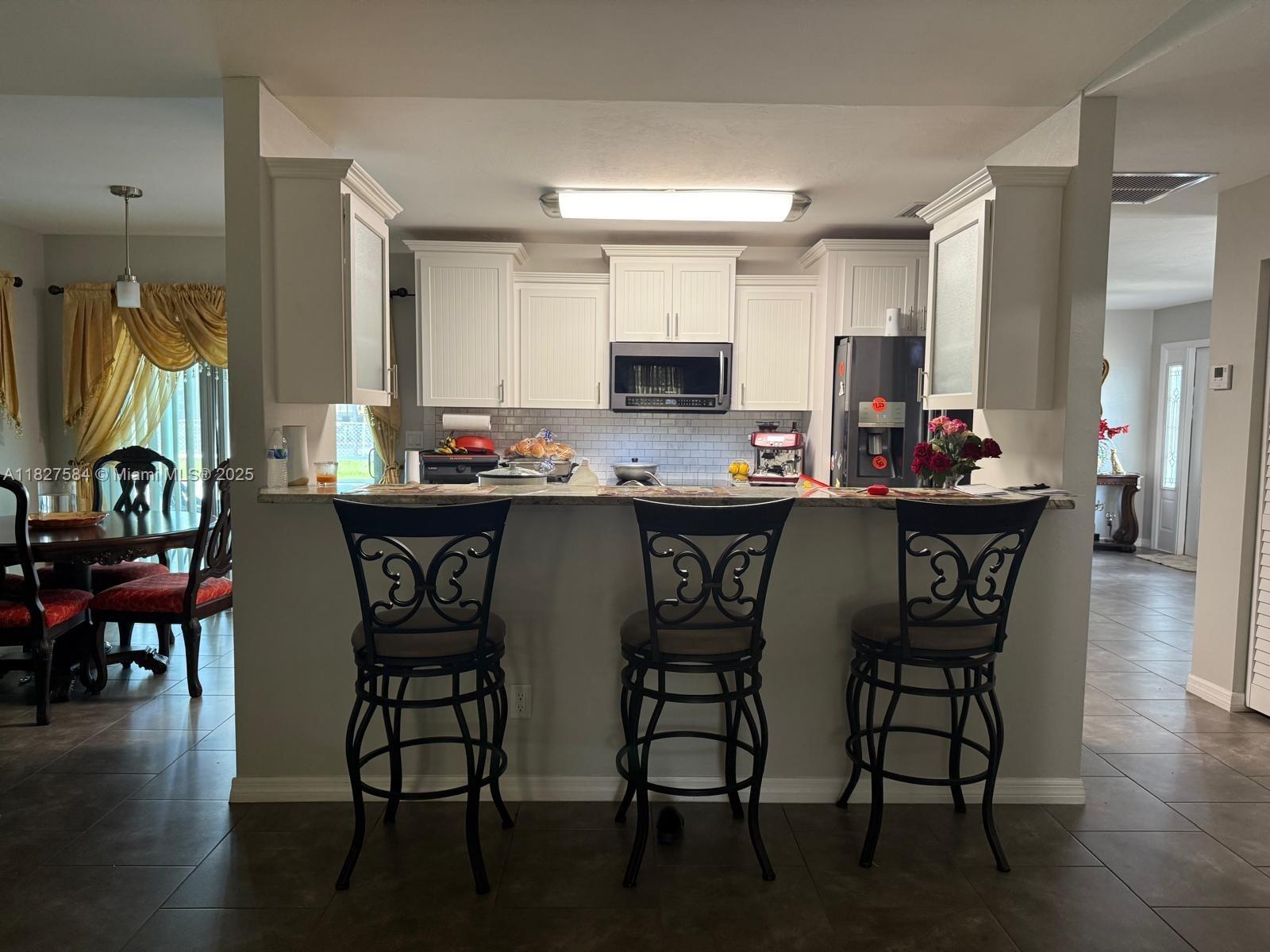 1046 Bayberry Loop, Clewiston, Florida image 9