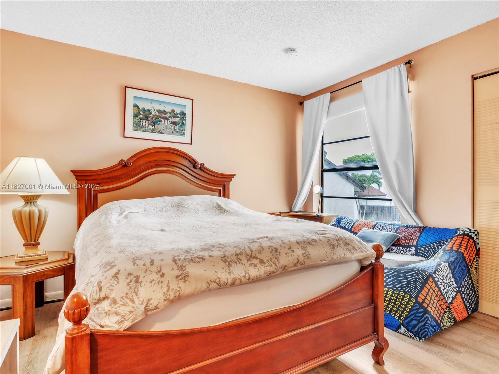 Property photo # 7