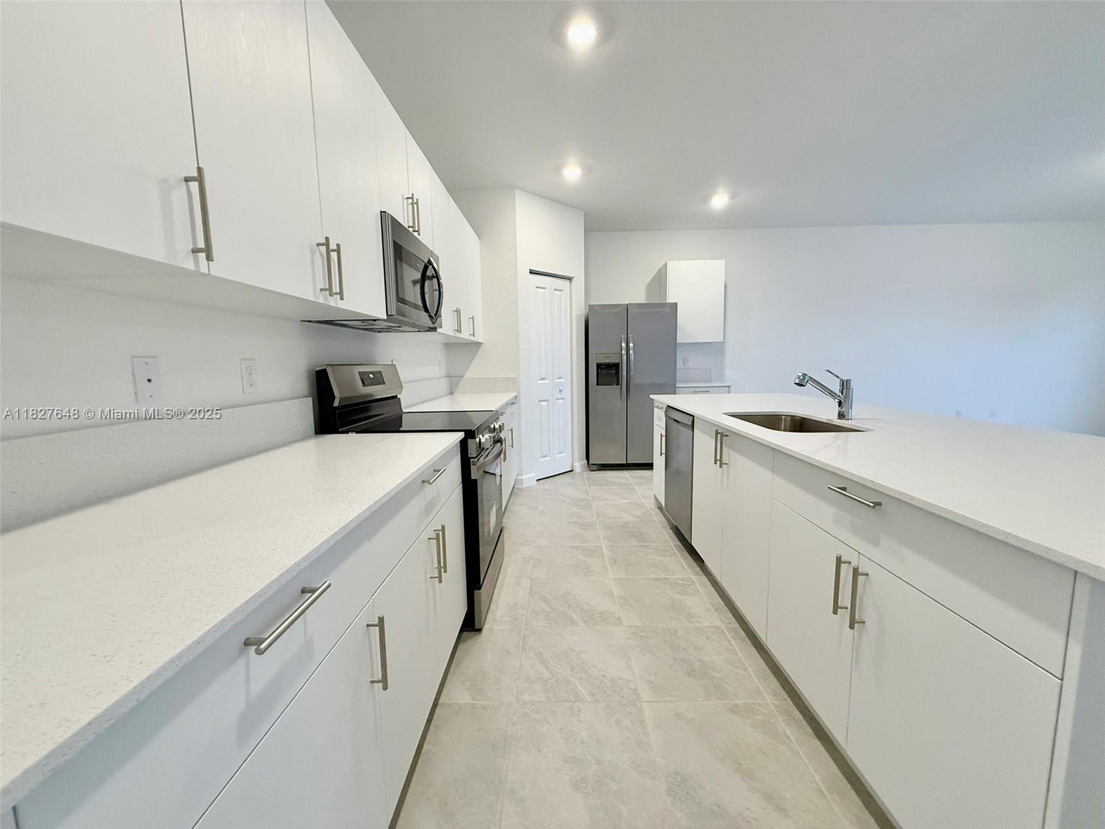 Property photo # 9