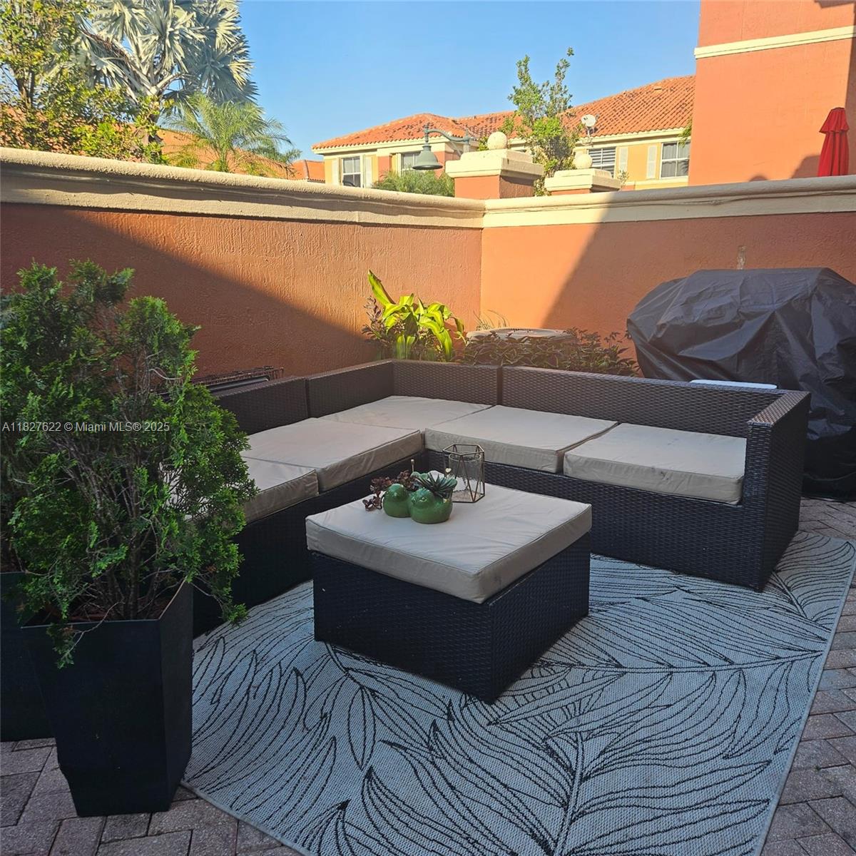 Property photo # 9