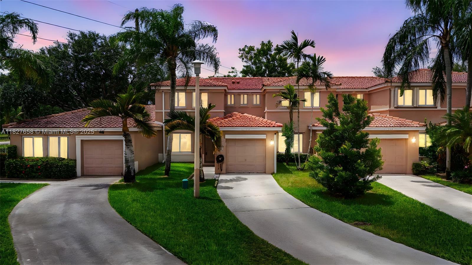 11175 SW 17th Mnr, Davie, Florida image 2