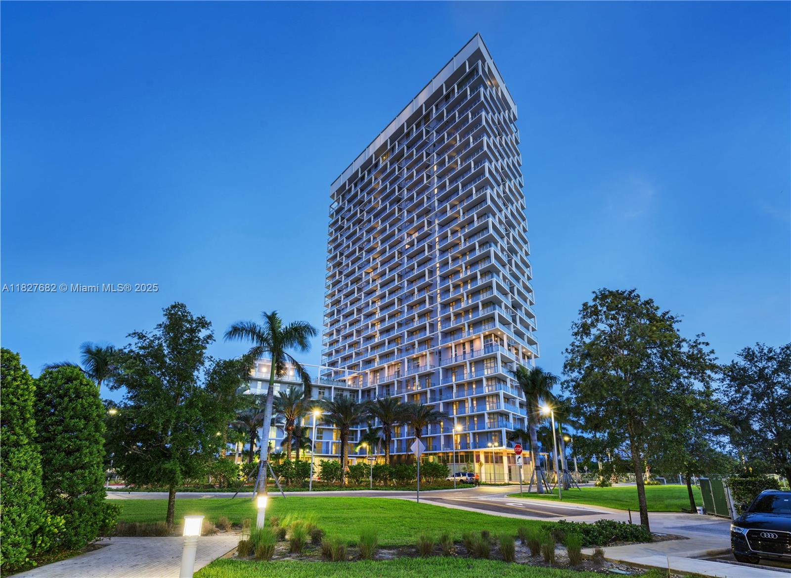 2000 Metropica Way #1605, Sunrise, Florida image 36