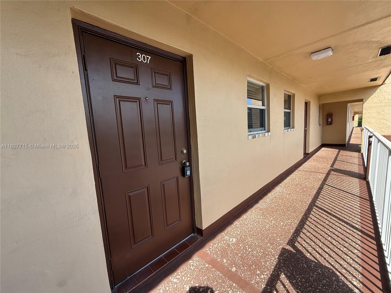 8880 Sunrise Lakes Blvd #307, Sunrise, Florida image 32