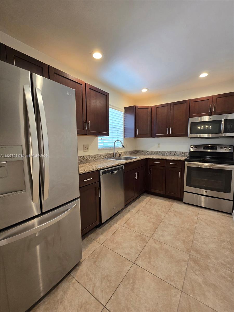 238 Lake Dora Dr #238, West Palm Beach, Florida image 5