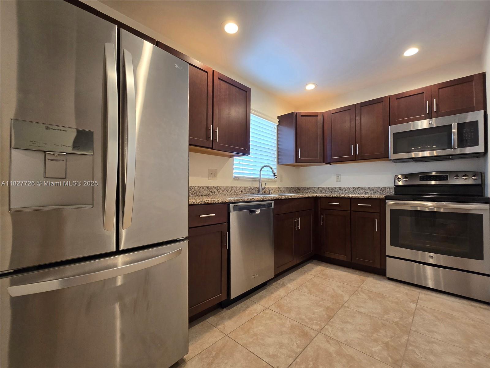 238 Lake Dora Dr #238, West Palm Beach, Florida image 7