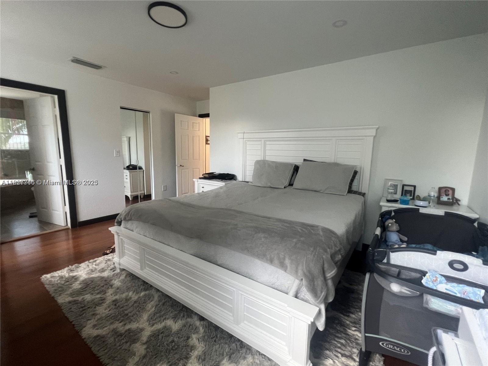 468 Lakeside Cir, Sunrise, Florida image 16