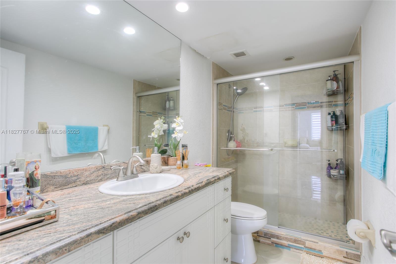 1985 S Ocean Dr #12Q, Hallandale Beach, Florida image 12