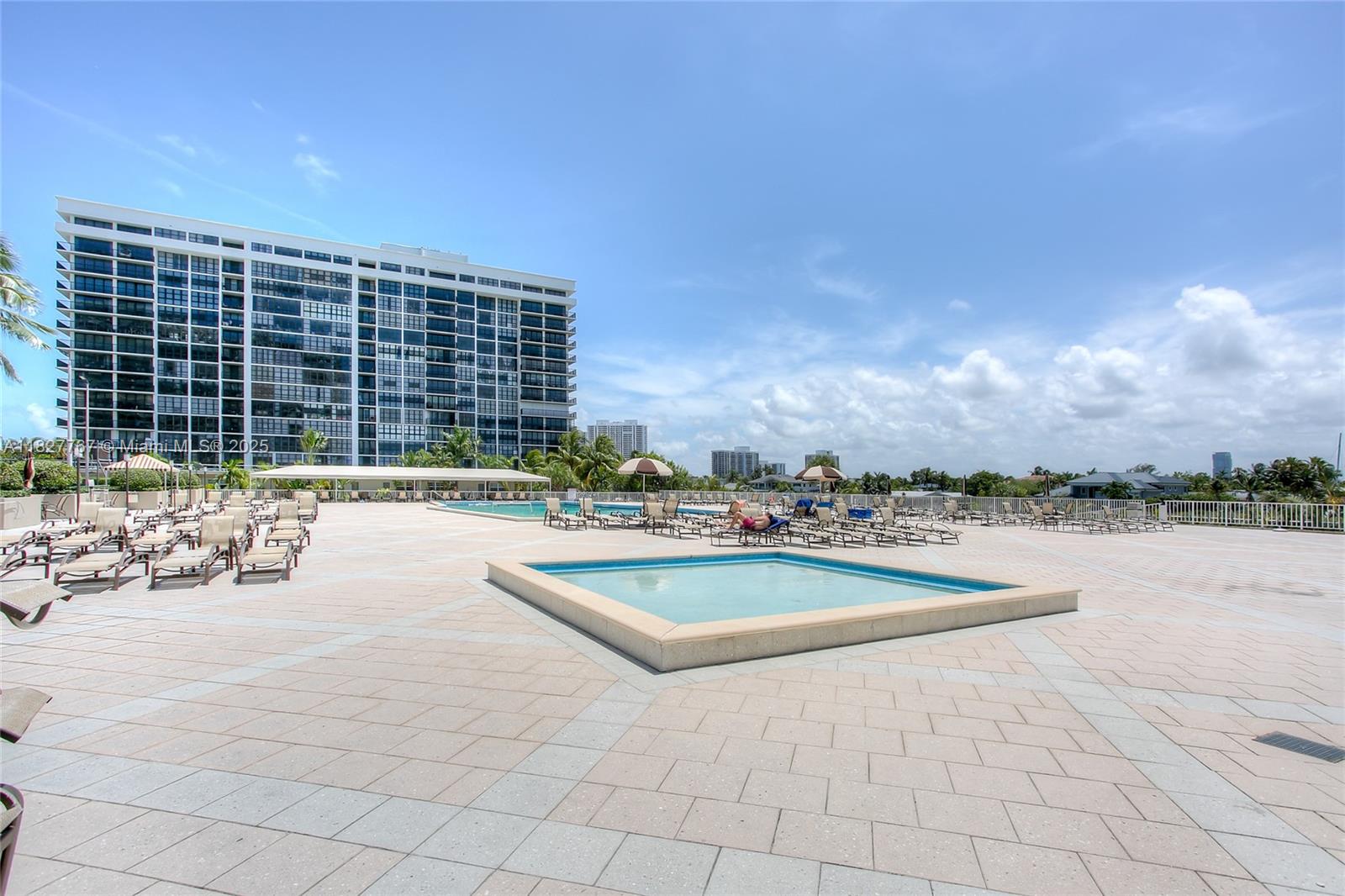 1985 S Ocean Dr #12Q, Hallandale Beach, Florida image 14