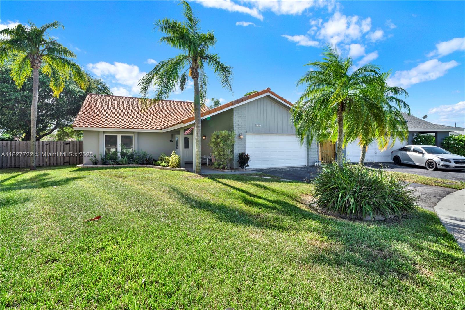 9381 NW 41st Pl, Sunrise, Florida image 36