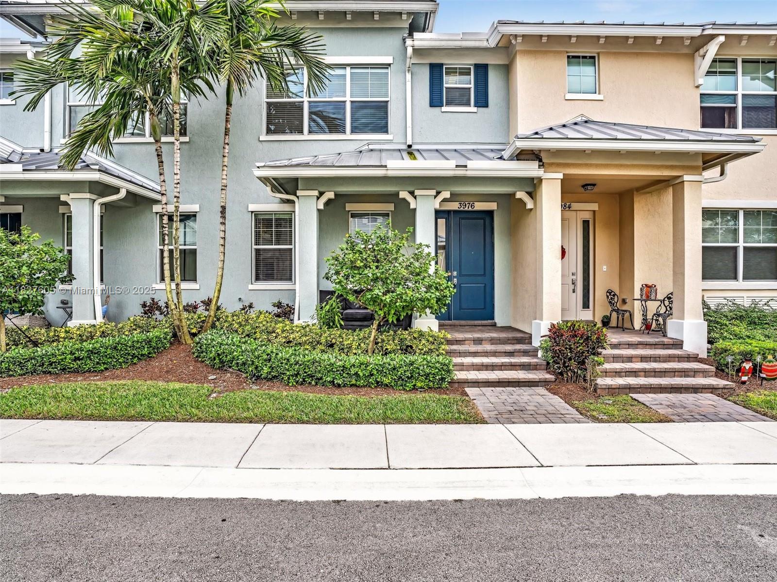 3976 Poinciana Ln, Hollywood, Florida image 2