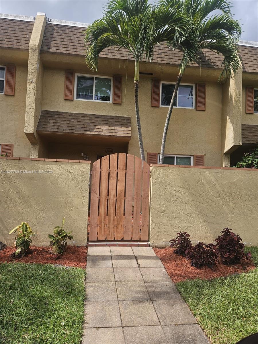 Property photo # 0
