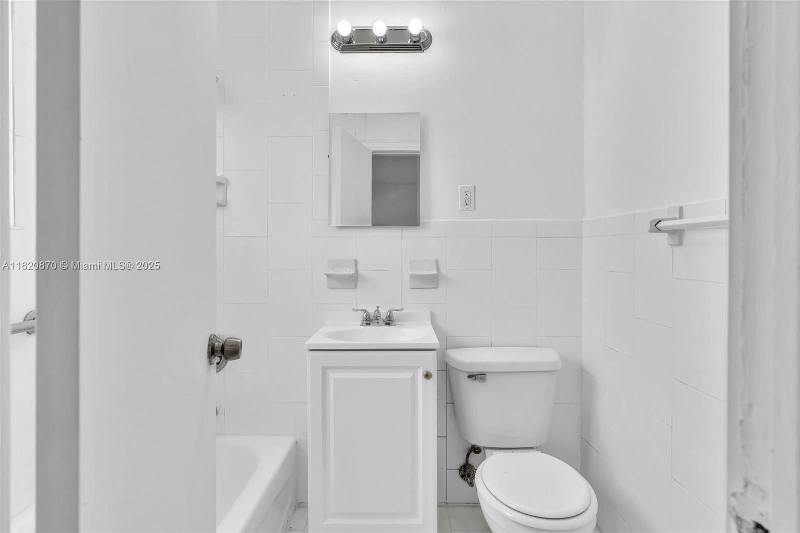 750 84th St, Miami Beach, Florida image 17