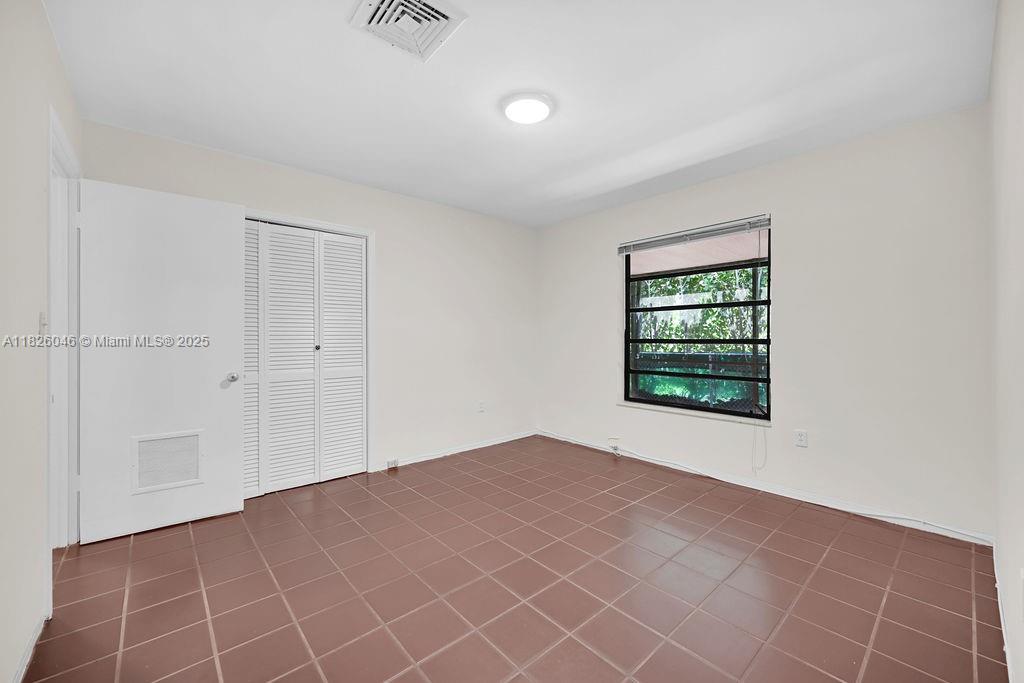 527 Gerona Ave, Coral Gables, Florida image 14