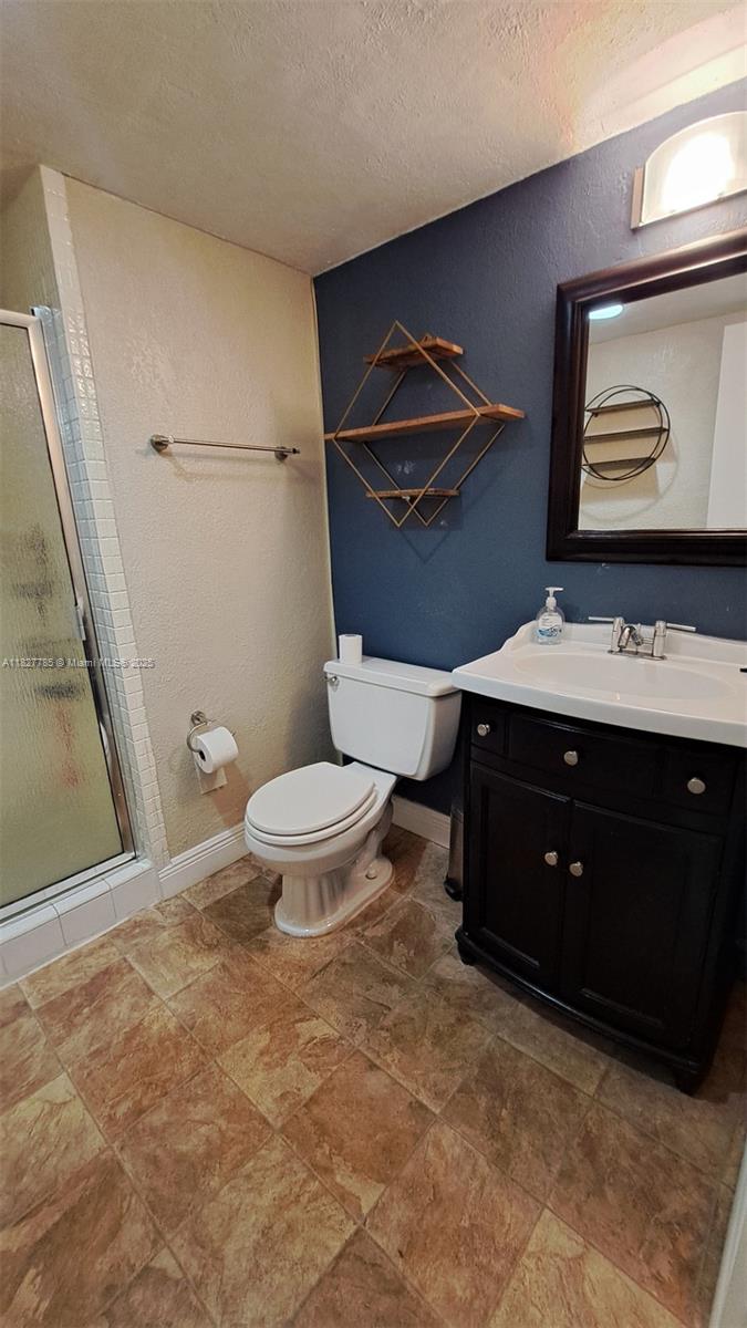 Property photo # 9