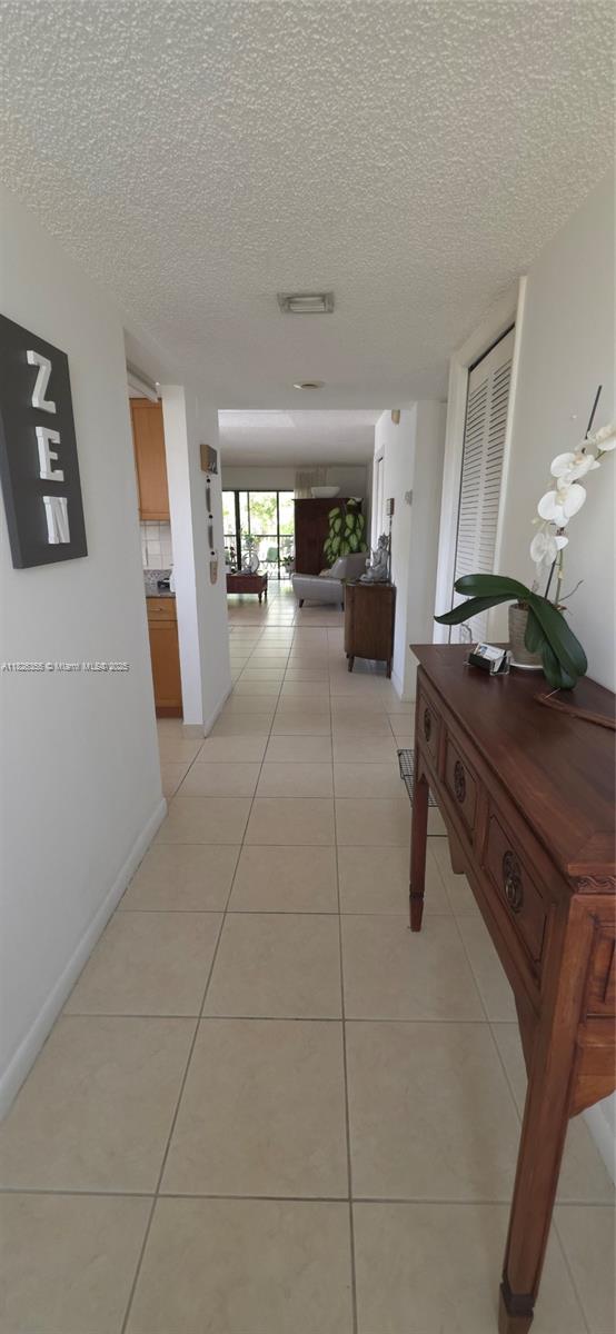 310 Lakeview Dr #201, Weston, Florida image 14
