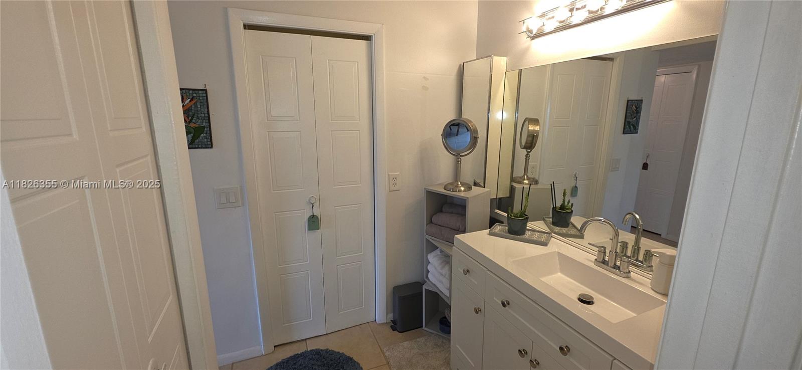 310 Lakeview Dr #201, Weston, Florida image 22