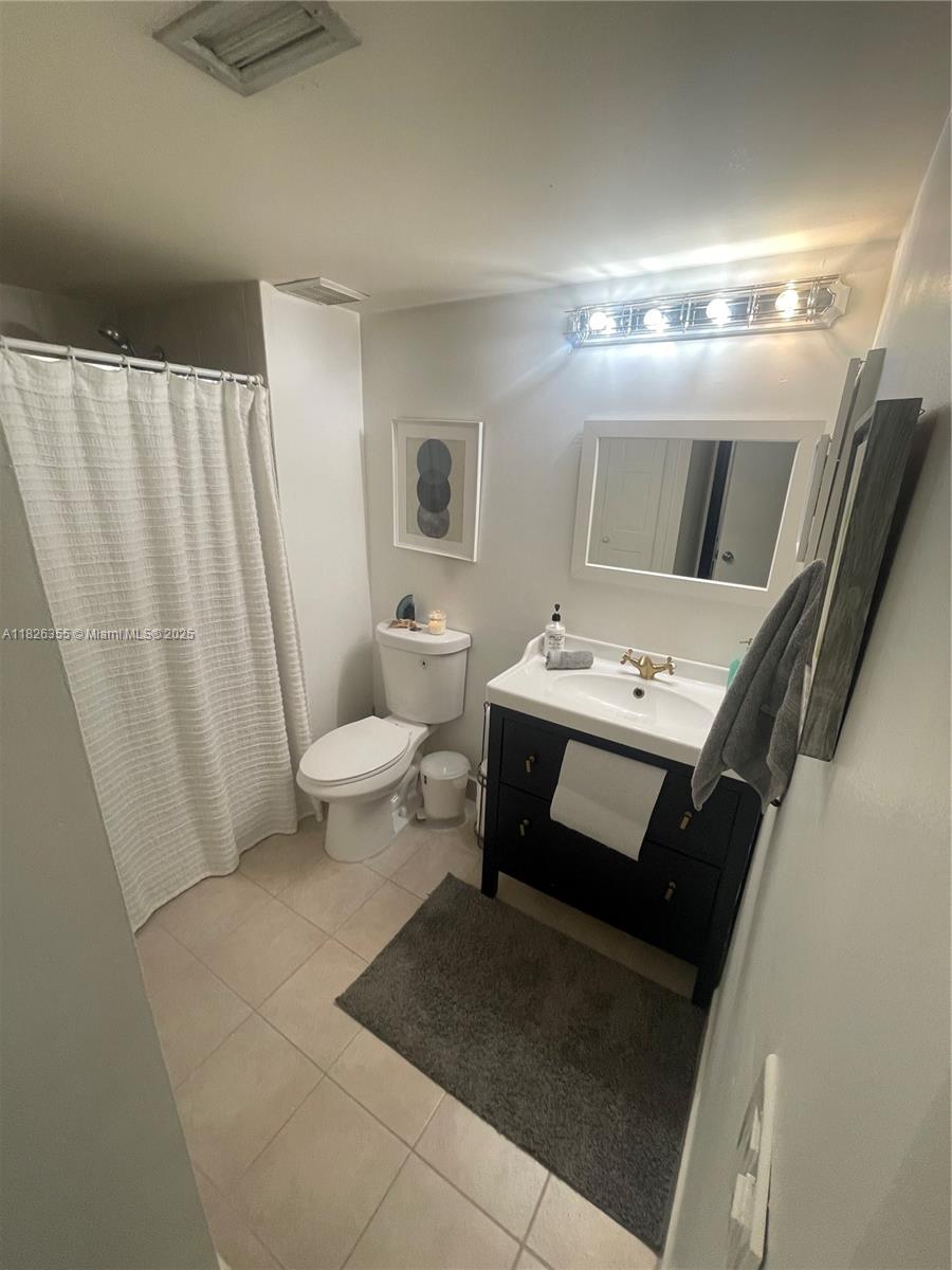 310 Lakeview Dr #201, Weston, Florida image 23