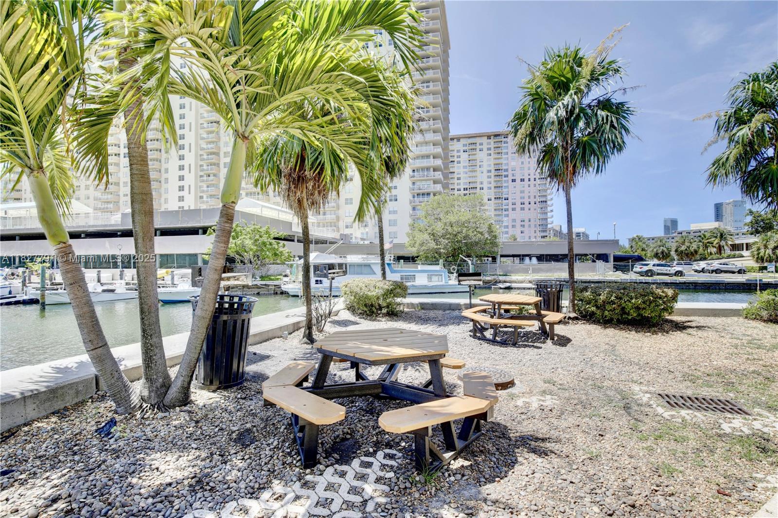 17150 N Bay Rd #2320, Sunny Isles Beach, Florida image 20