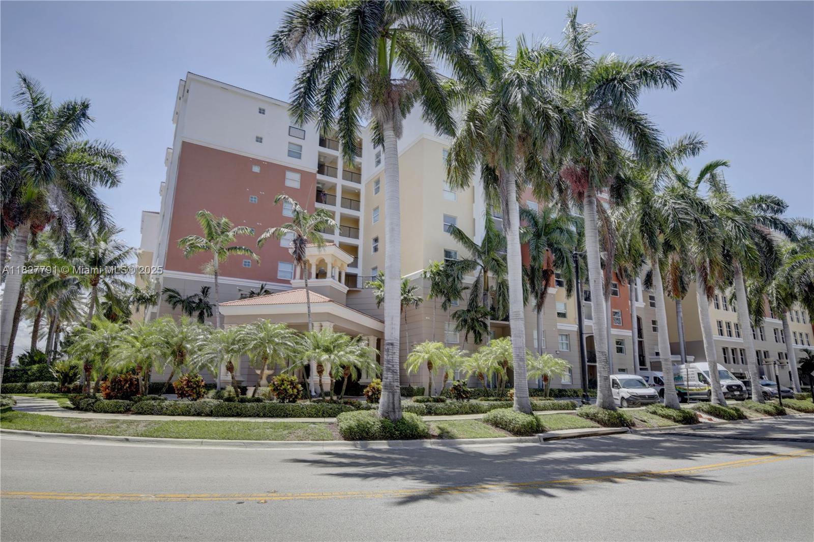 17150 N Bay Rd #2320, Sunny Isles Beach, Florida image 23