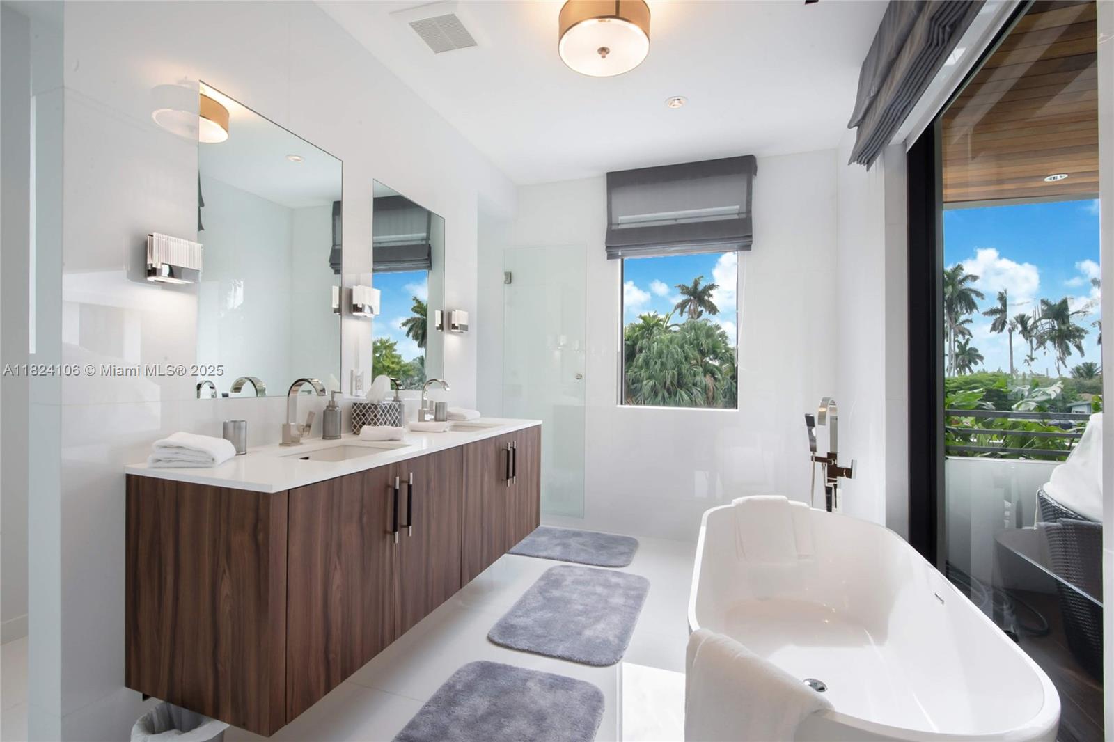 7501 Coquina Dr, North Bay Village, Florida image 21