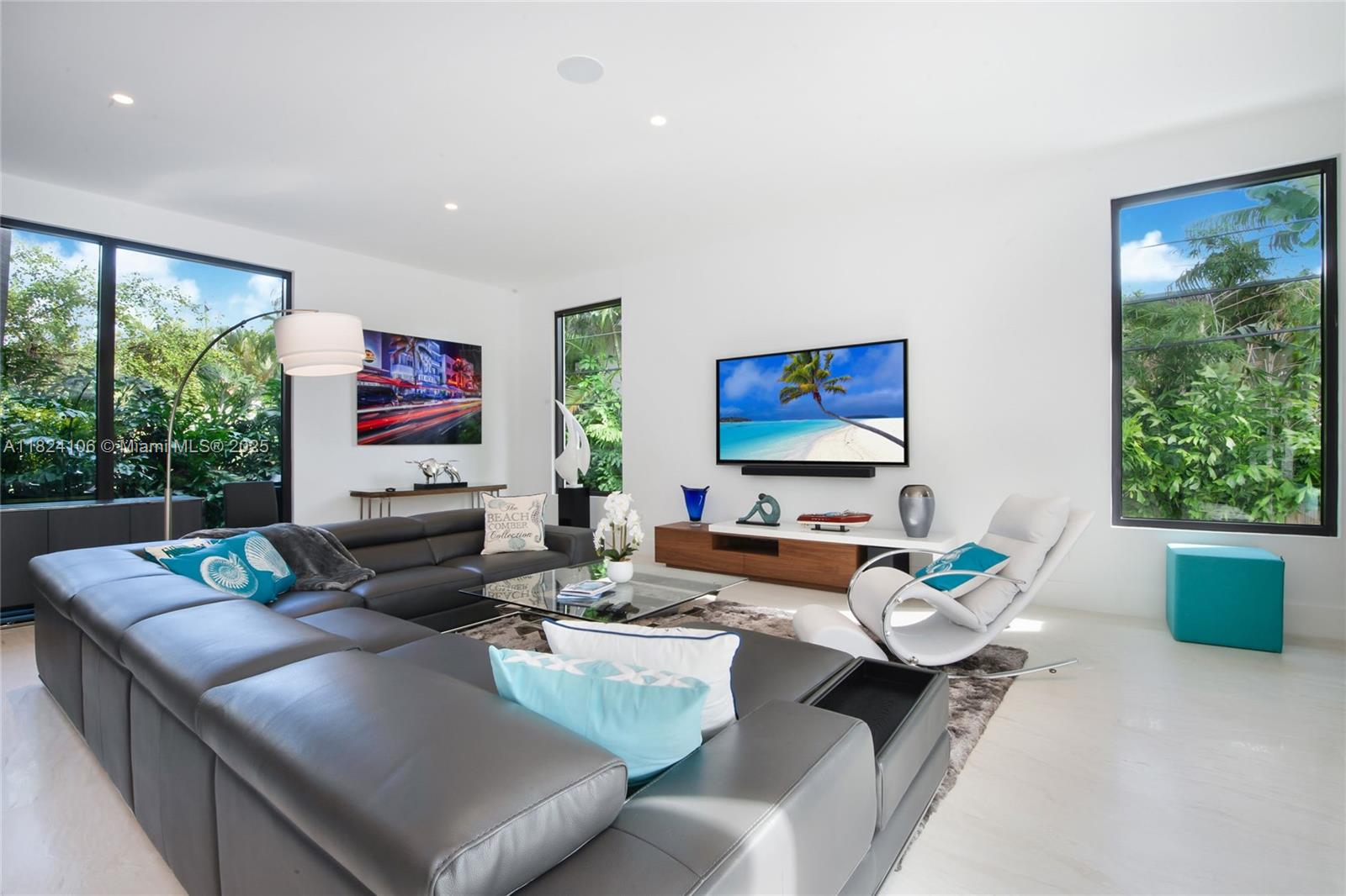7501 Coquina Dr, North Bay Village, Florida image 7