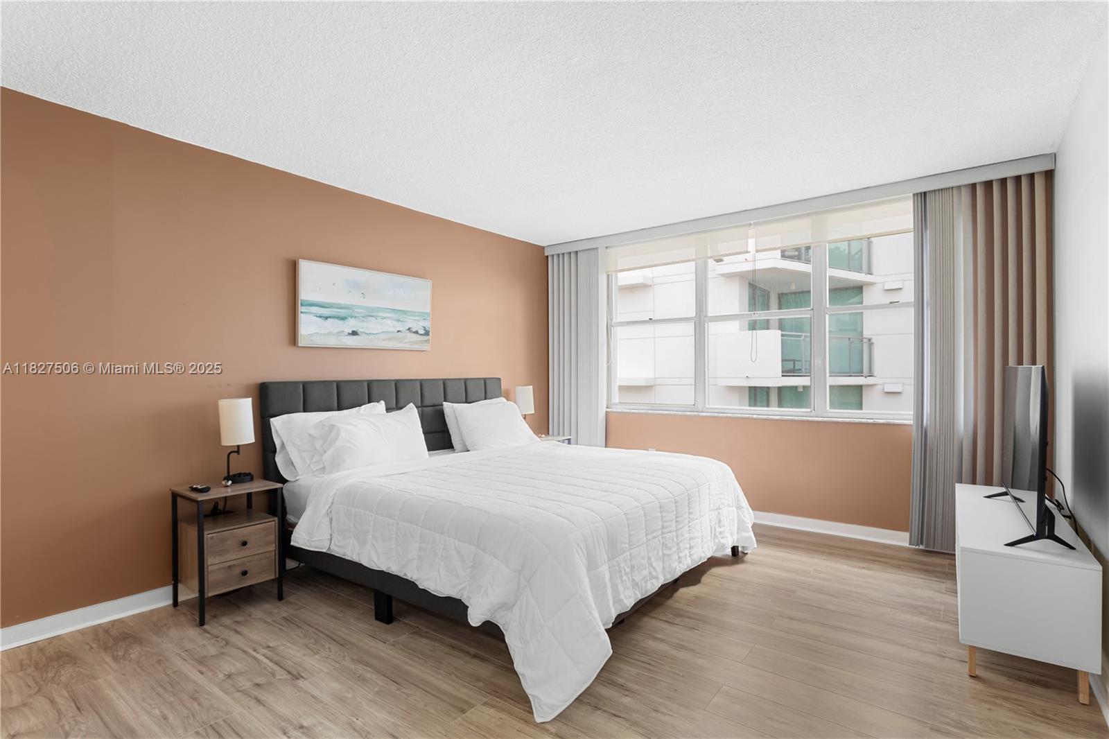 Property photo # 4