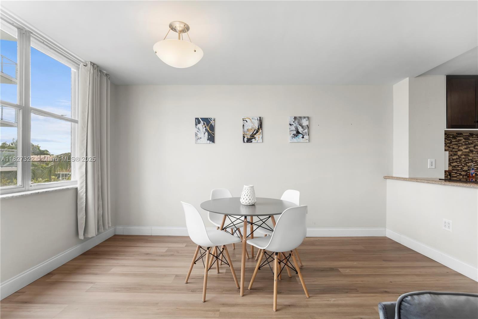 Property photo # 9