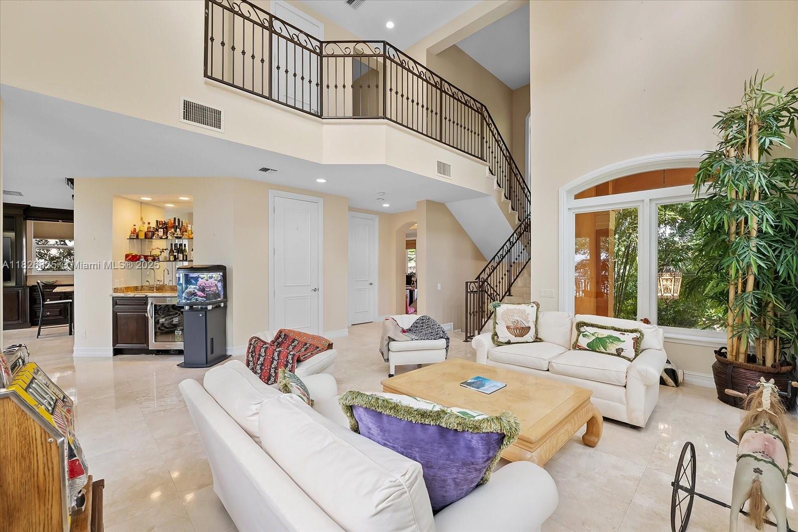 5843 Paradise Point Dr, Palmetto Bay, Florida image 19