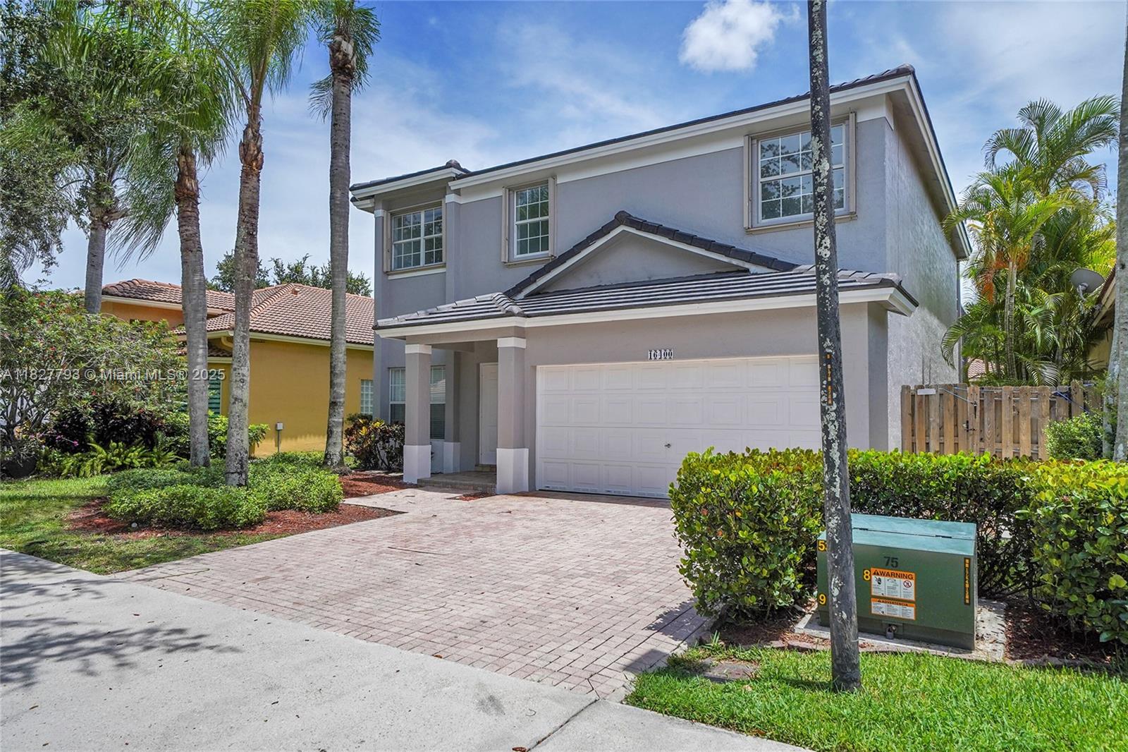 16400 Sapphire Pl, Weston, Florida image 5