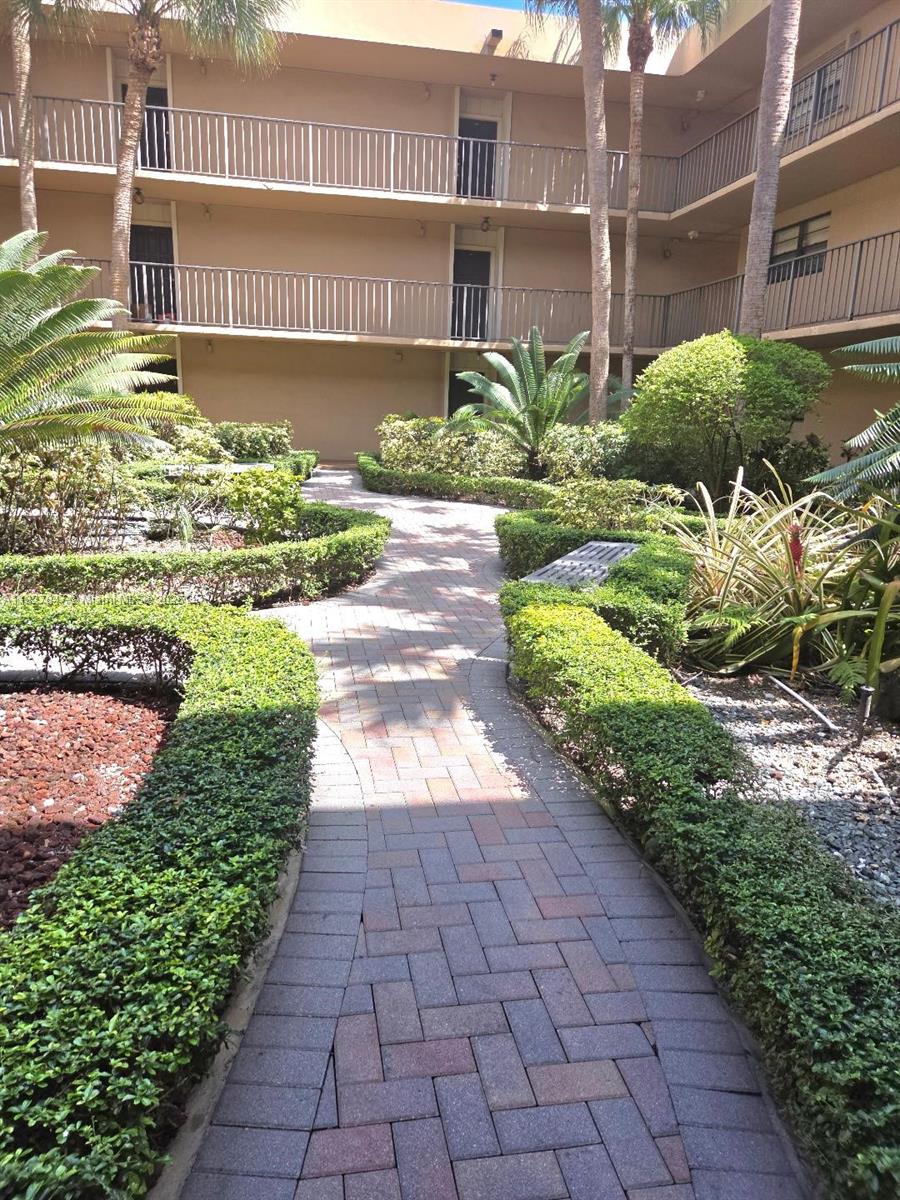 Property photo # 4