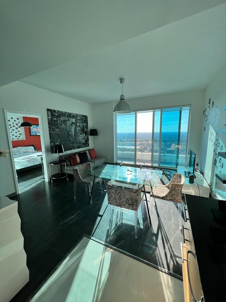60 13th St Unit 3407, Miami, Florida 33130