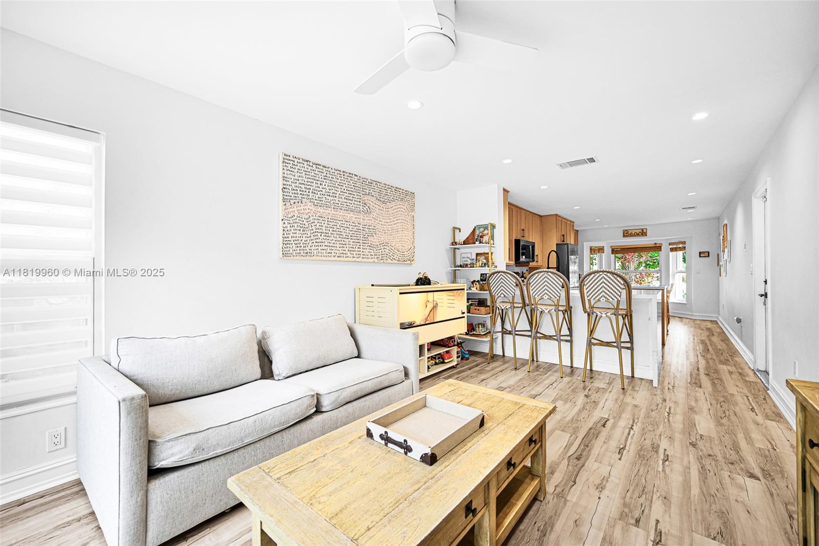 1151 W Lake St, Hollywood, Florida image 15