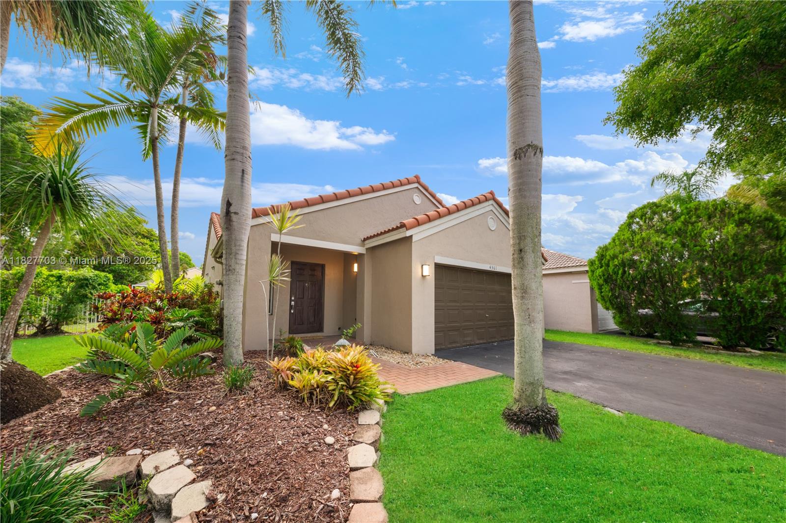 4361 Mahogany Ridge Dr, Weston, Florida image 14