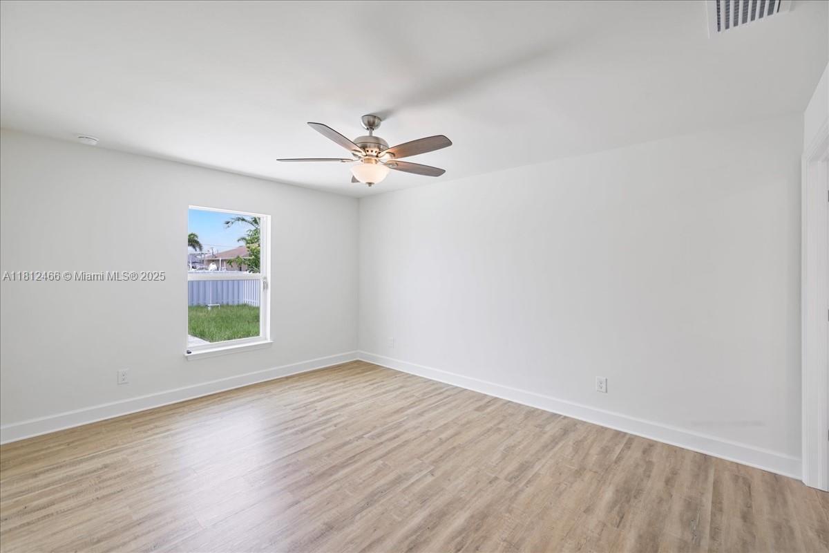 1119 Nw 19th St, Cape Coral, Florida image 12
