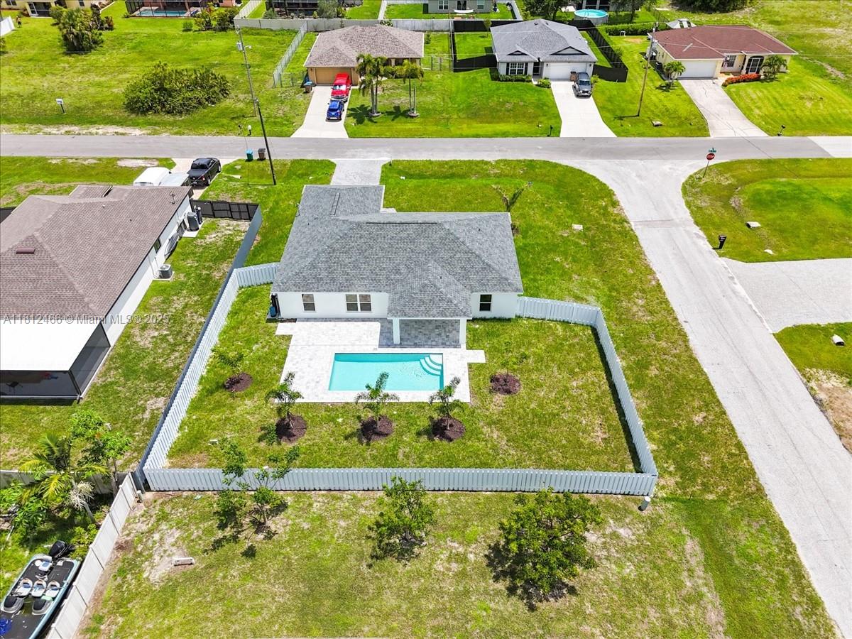 1119 Nw 19th St, Cape Coral, Florida image 33