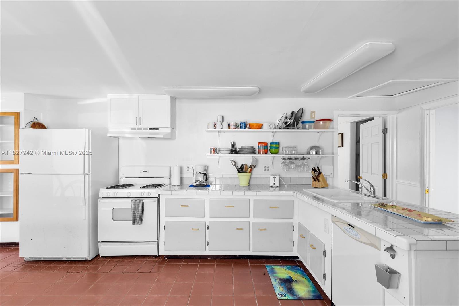 59761 Overseas Hwy, Marathon, Florida image 17