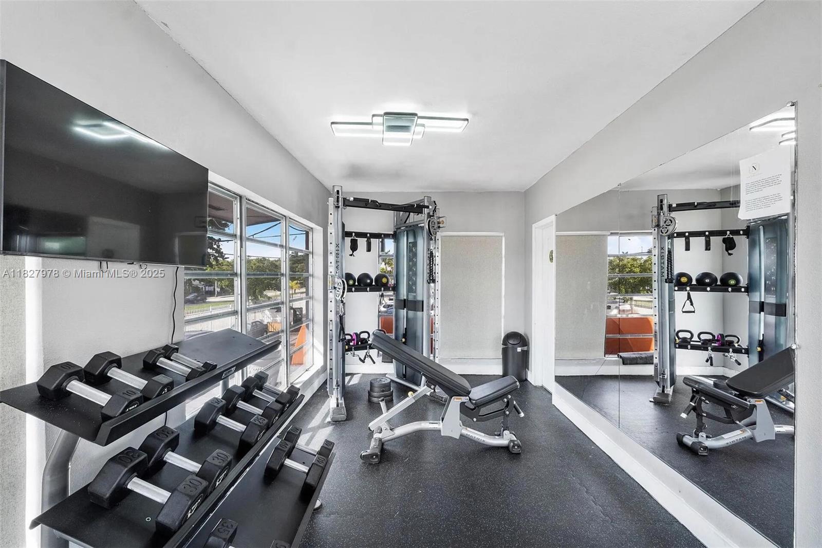 Property photo # 6