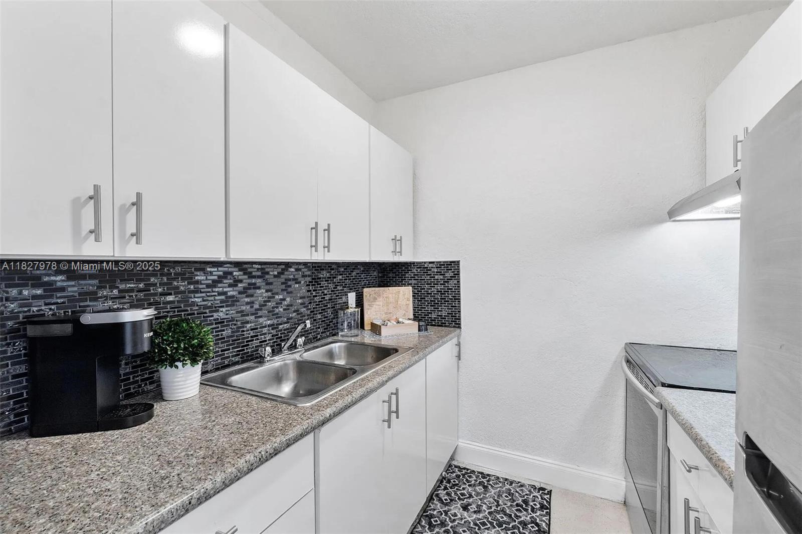 Property photo # 3