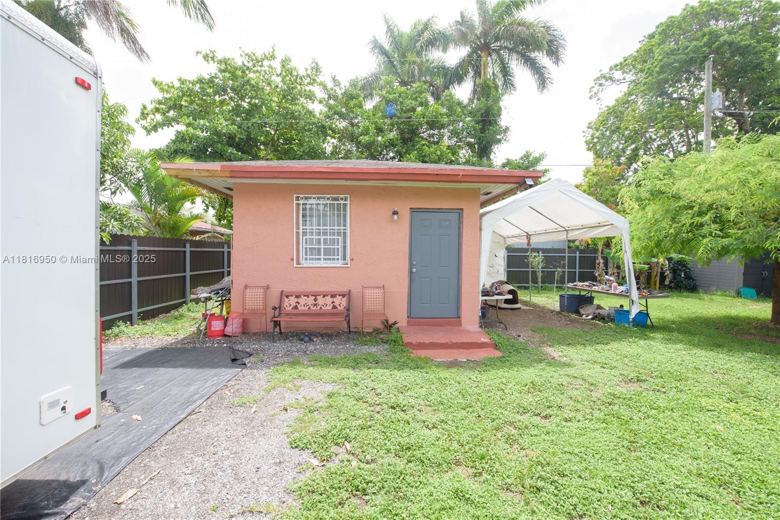916 NW 3rd Ave, Homestead, Florida image 22