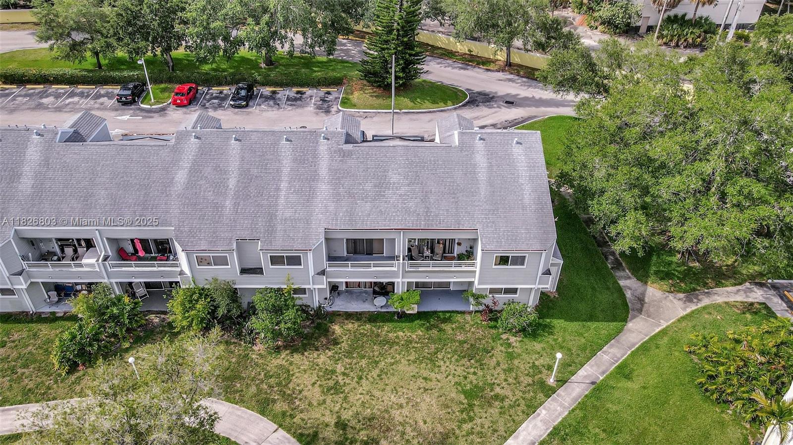 Residential, Oakland Park, Florida image 12