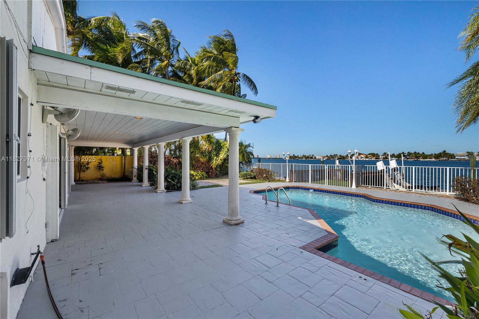 1375 N Biscayne Point Rd, Miami Beach, Florida image 35