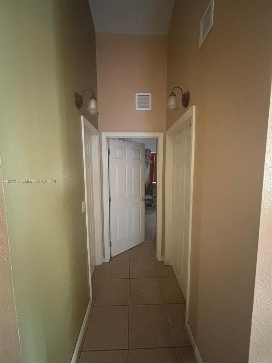 330 N Deerfield Ave, Deerfield Beach, Florida image 9