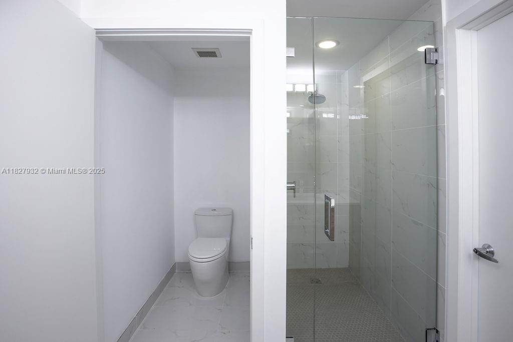 16385 Biscayne Blvd #403, North Miami Beach, Florida image 11