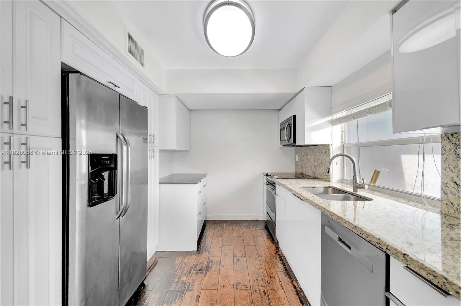 Property photo # 6