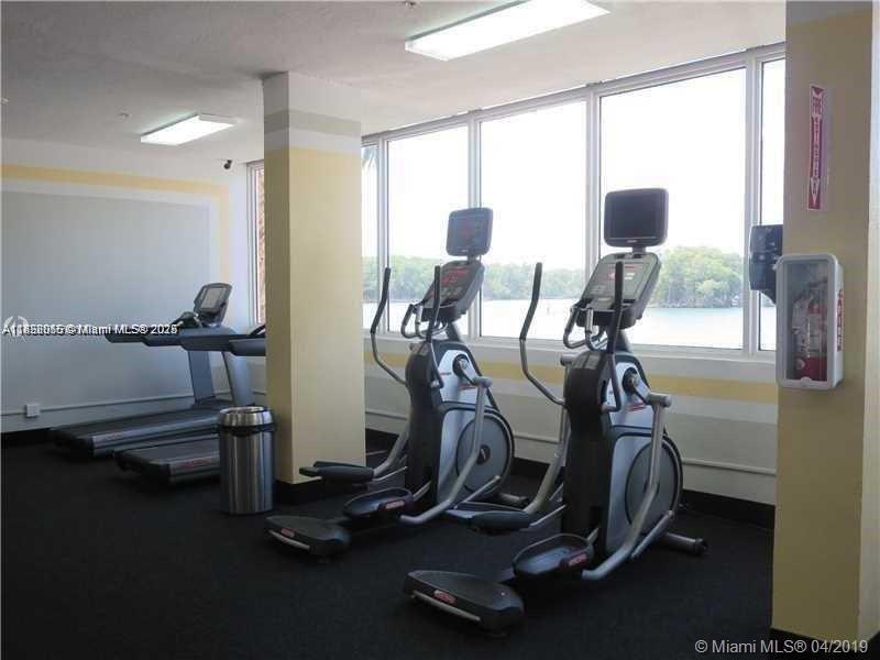 400 Kings Point Dr #820, Sunny Isles Beach, Florida image 18